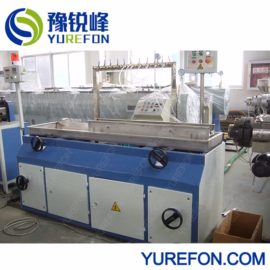 Extrudeuse de perles d'angle de bandes de chant de revêtement de sol de panneau de porte en PVC UPVC WPC PE PP faisant la machine